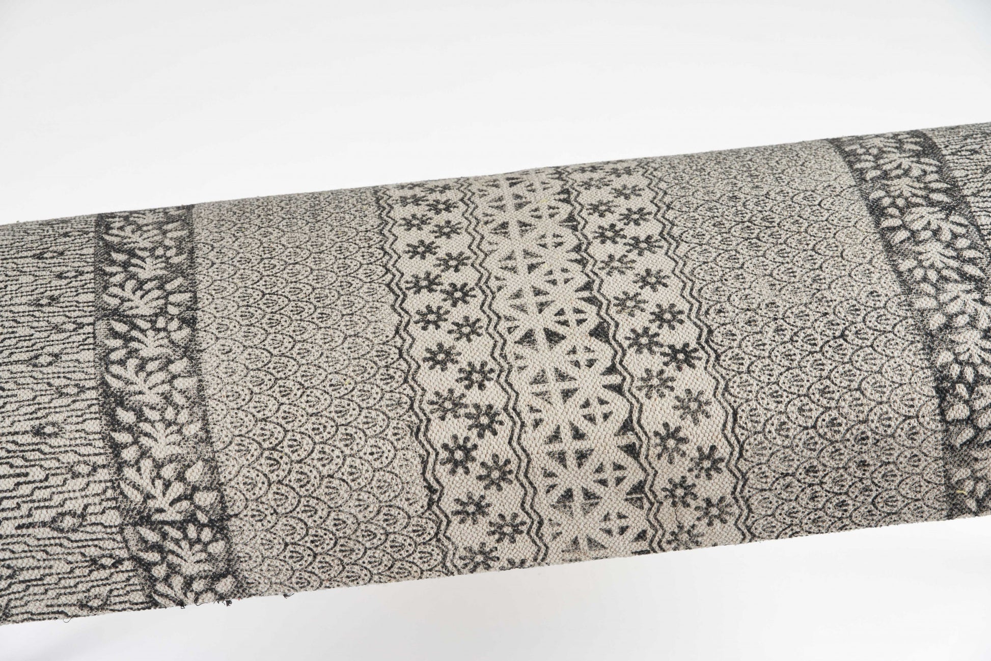 47" Charcoal Gray and White Black Leg Abstract Floral Upholstered Bench By Homeroots | Benches | Modishstore - 5