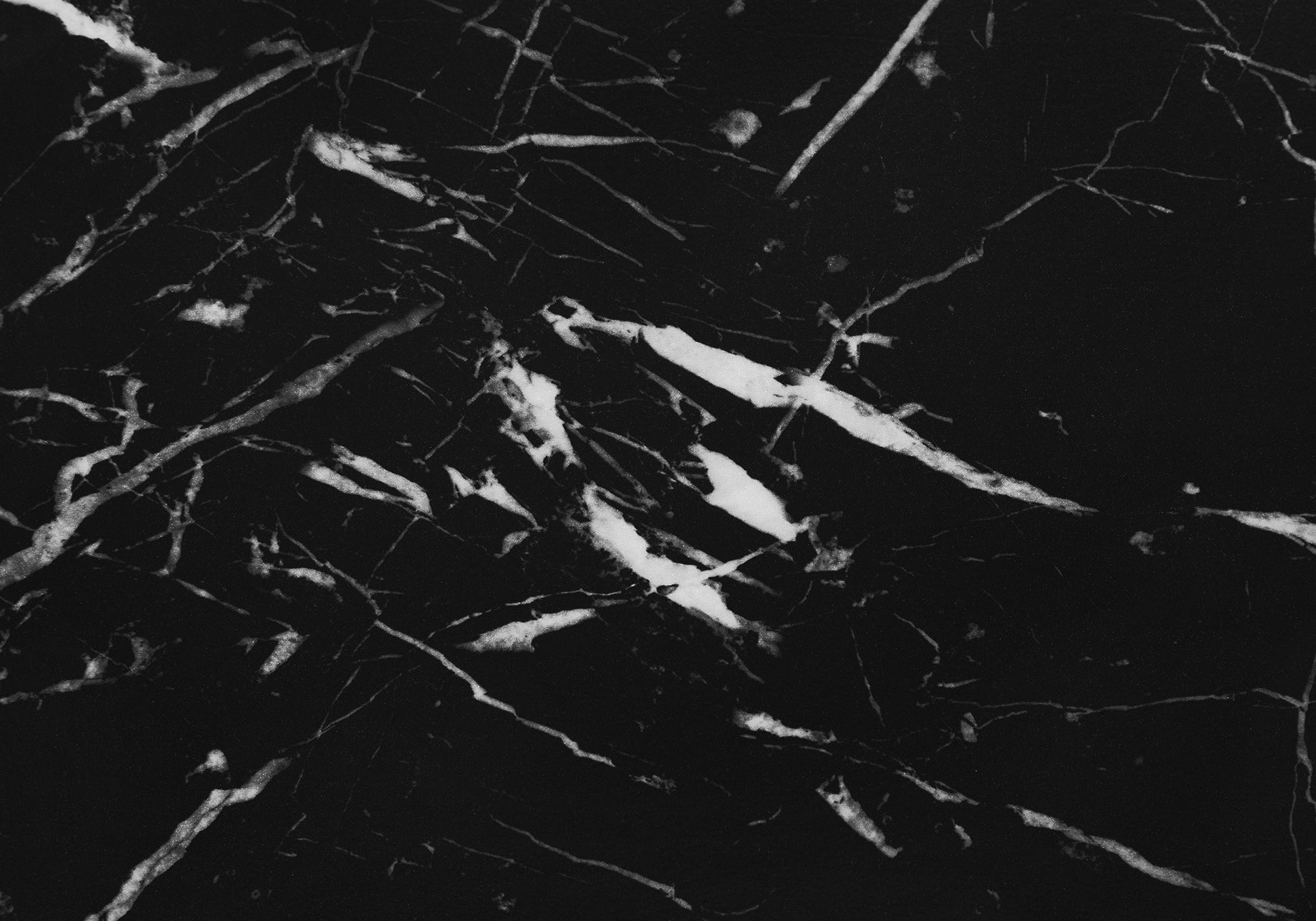 23" Black Faux Marble End Table With Shelf By Homeroots | End Tables | Modishstore - 5