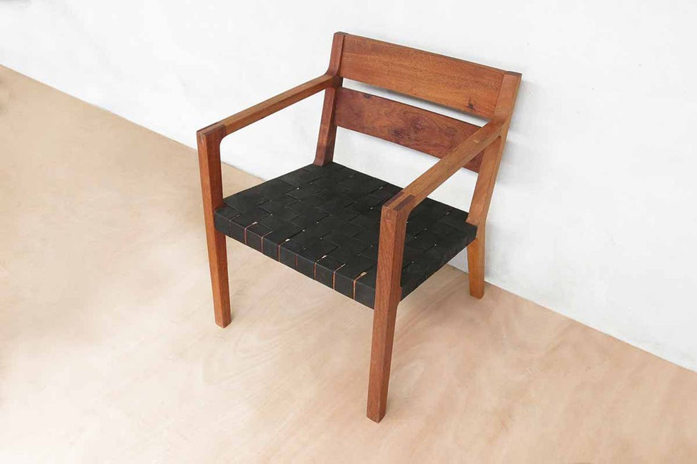 Masaya Managua Arm Chair - Black Leather And Royal Mahogany | Armchairs | Modishstore - 2