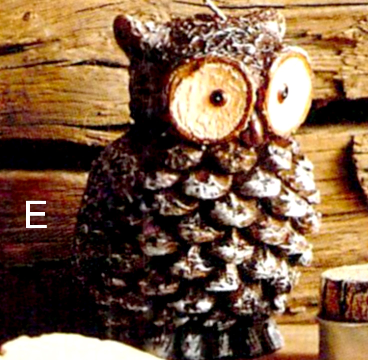Roost Owl Pine Cone & Log Slice Candles-11