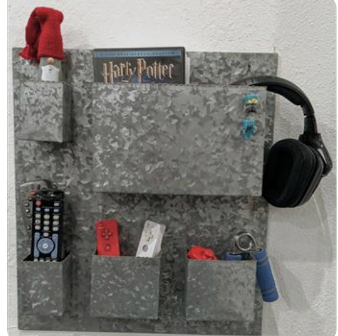 Five Pocket Metal Wall Planter/ Utility Organiser-4