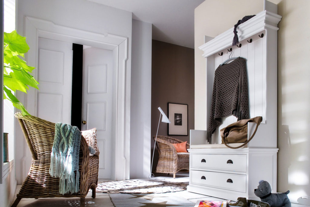 Entryway Coat Rack & Bench Unit By Novasolo - CA581 | Dressers | Modishstore