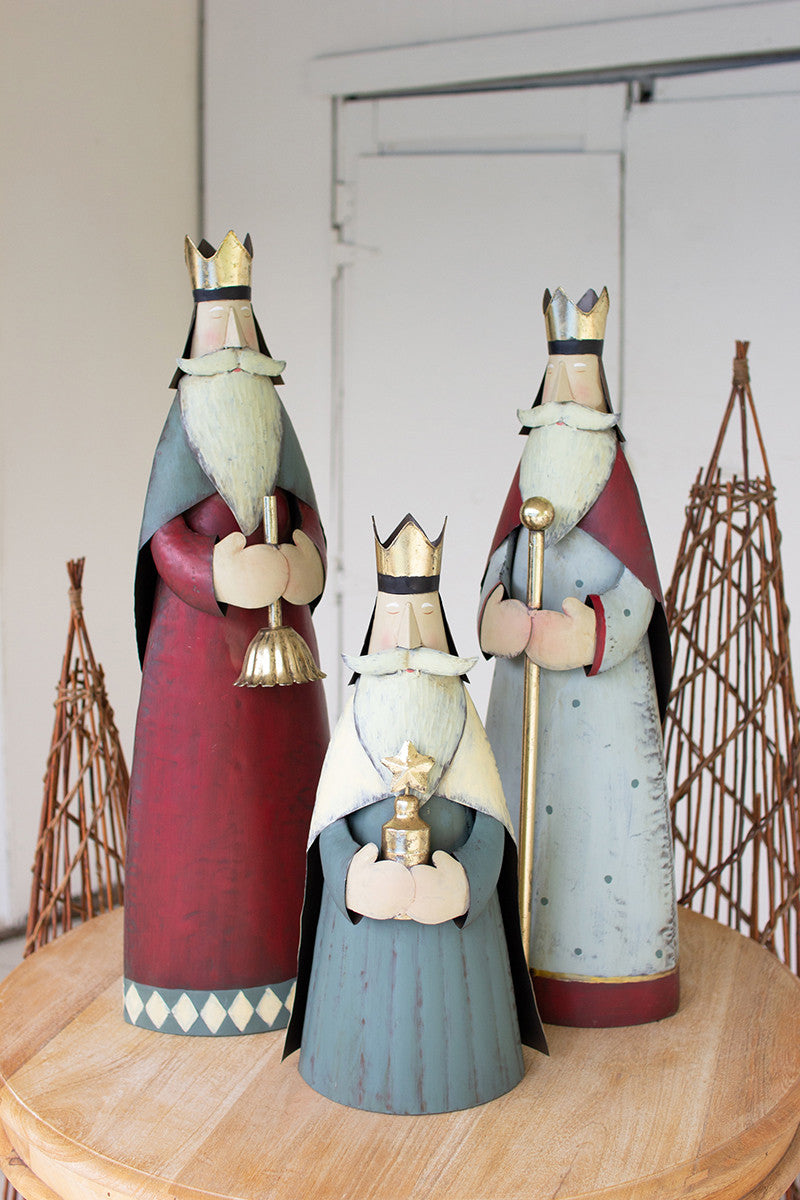 Painted Metal Kings Set Of 3 By Kalalou | Modishstore | Sculptures