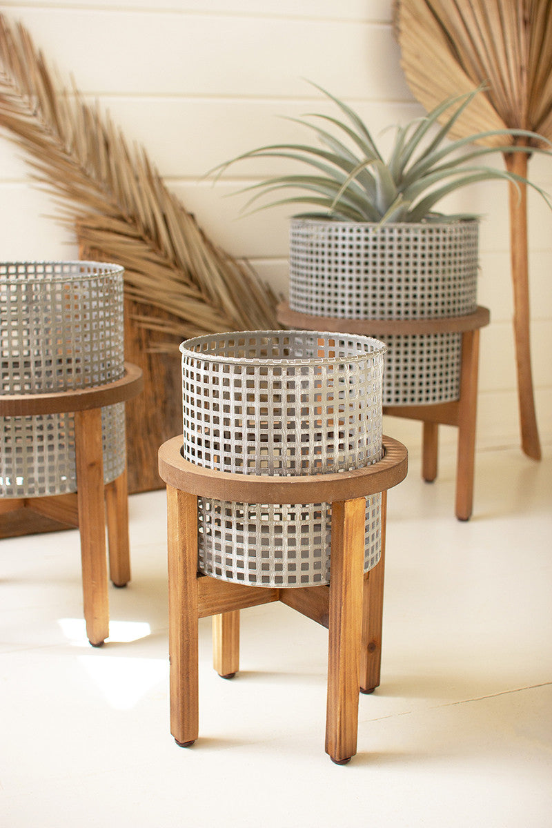 woven metal planters with wood stands Set of 3 By Kalalou-4