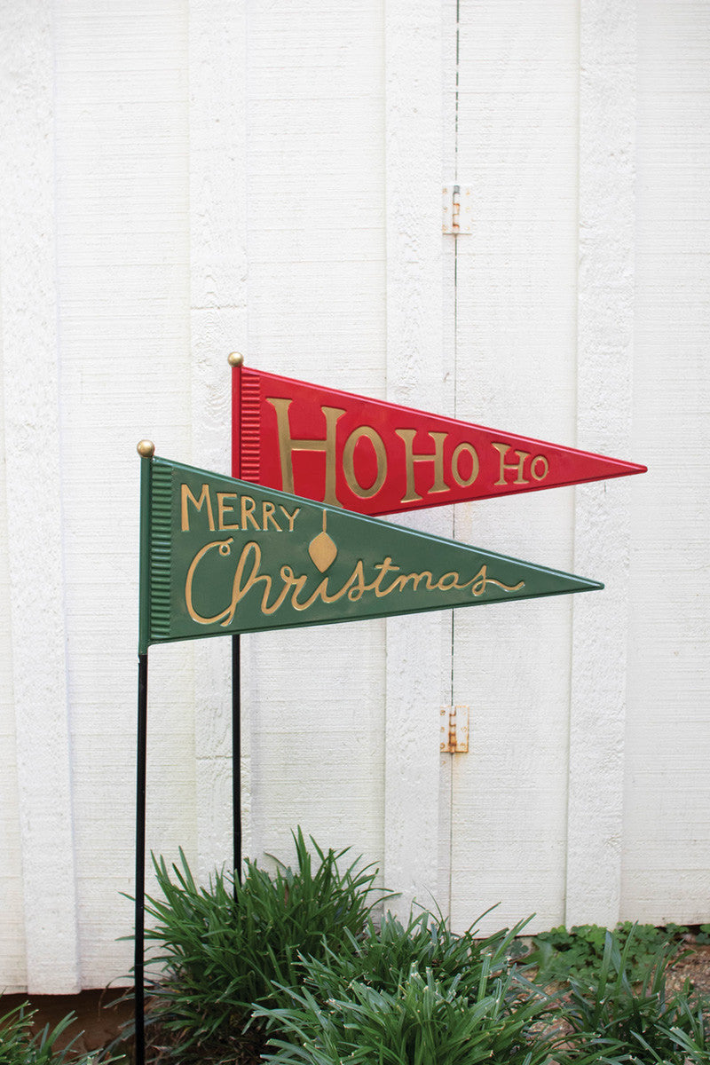 Set 2 Painted Metal Christmas Pennants Yrd Stakes- One Each By Kalalou | Holiday | Modishstore - 3
