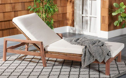 Safavieh Donnamaria Wicker Sun Lounger - Natural | Outdoor Chaise Lounges | Modishstore