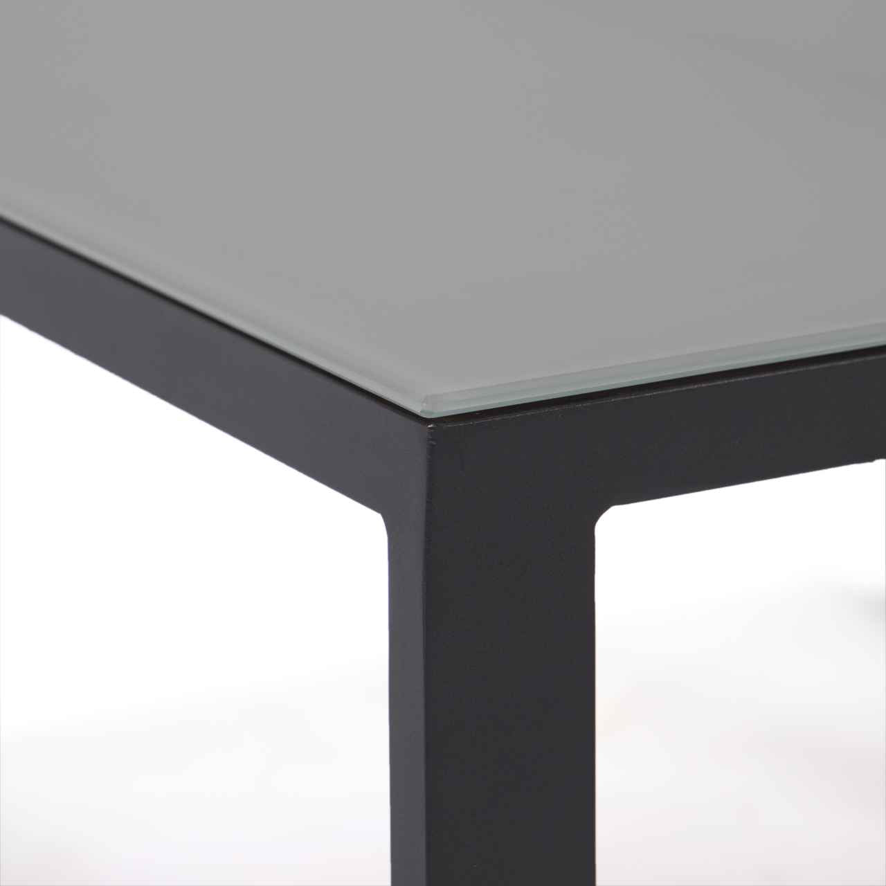 LeisureMod Chelsea Black Sectional With Adjustable Headrest & Coffee Table With Cushions | Outdoor Sofas, Loveseats & Sectionals | Modishstore - 6