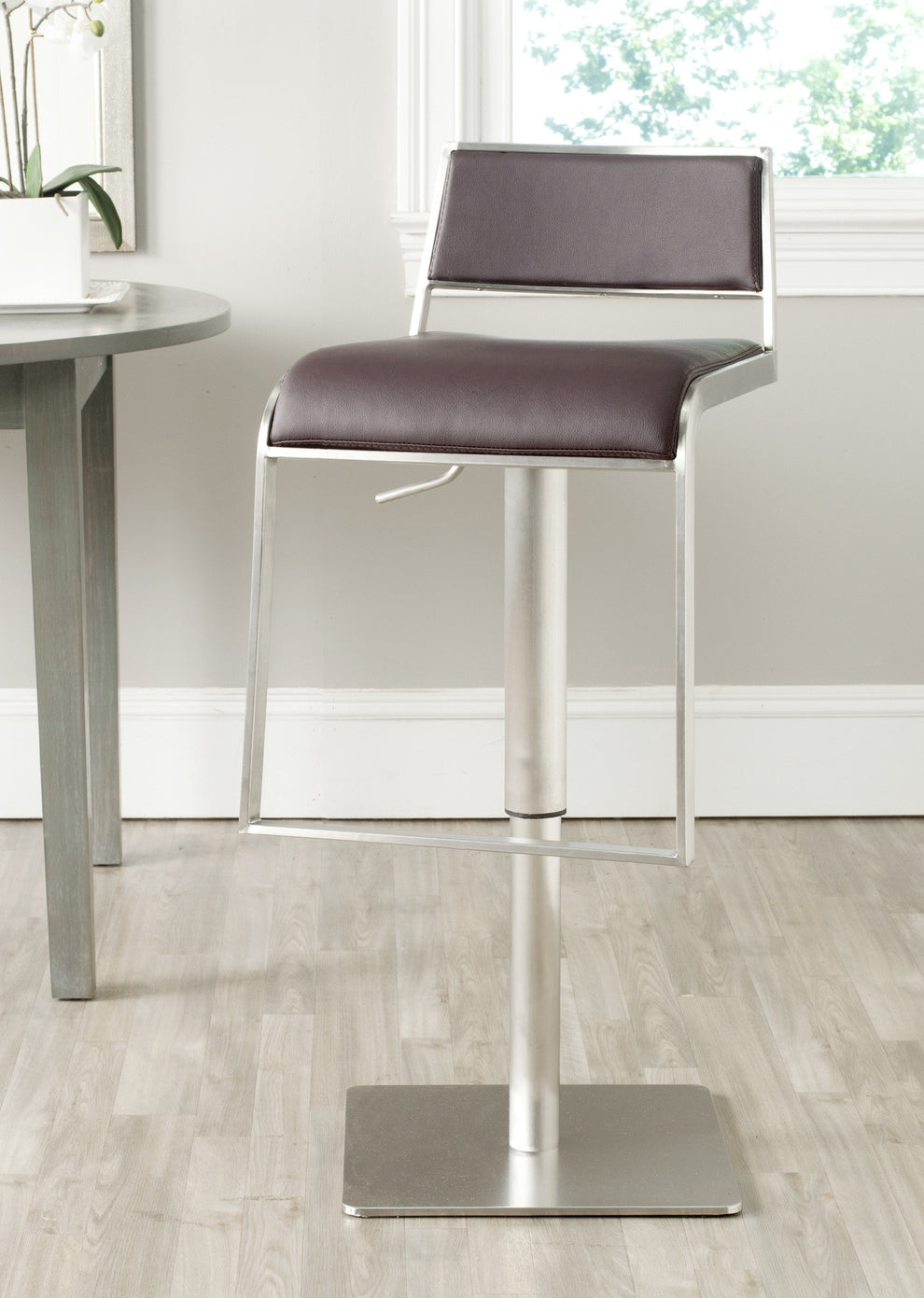 Safavieh Natania Swivel Barstool | Bar Stools | Modishstore - 1