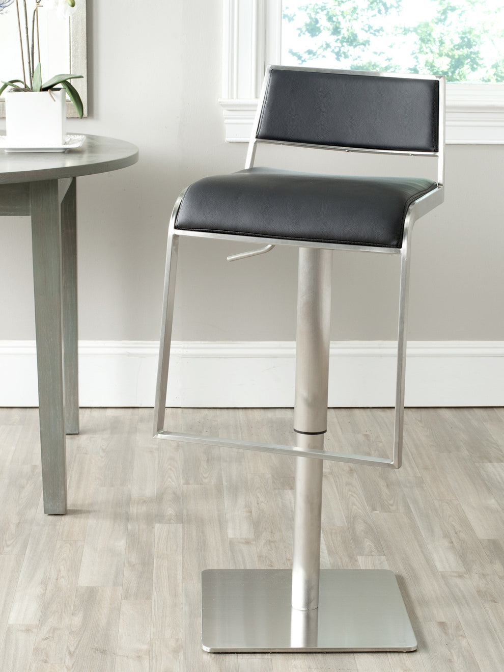 Safavieh Natania Swivel Barstool | Bar Stools | Modishstore - 3