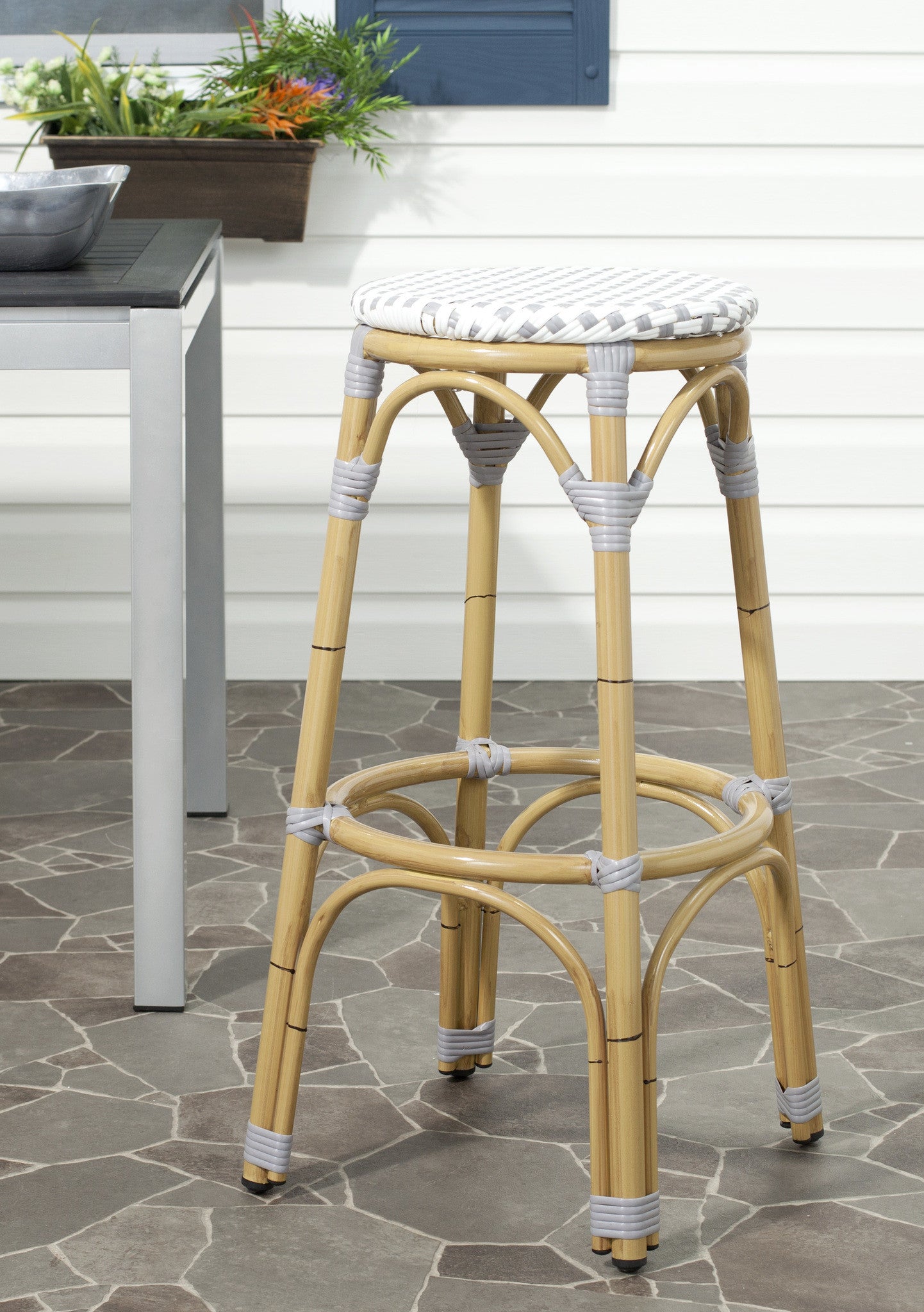 Safavieh Kipnuk Stool Grey/White (Indoor/Outdoor) | Bar Stools | Modishstore - 1