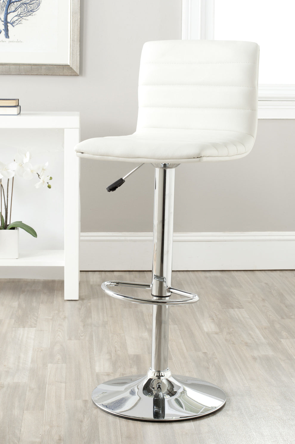 Safavieh Arissa Swivel Barstool | Bar Stools | Modishstore - 1