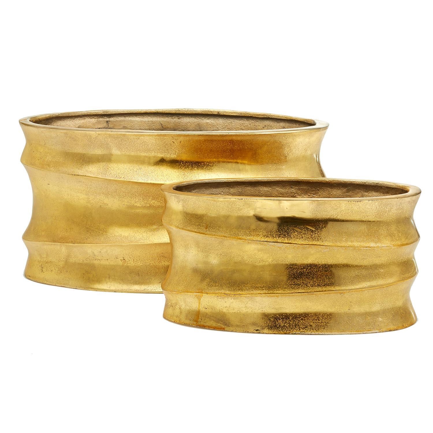 Gold Planter Set Of 4 By Tozai Home | Planters, Troughs & Cachepots | Modishstore - 3