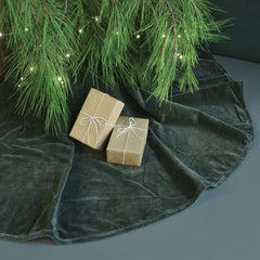 Velvet Tree Skirt By HomArt
