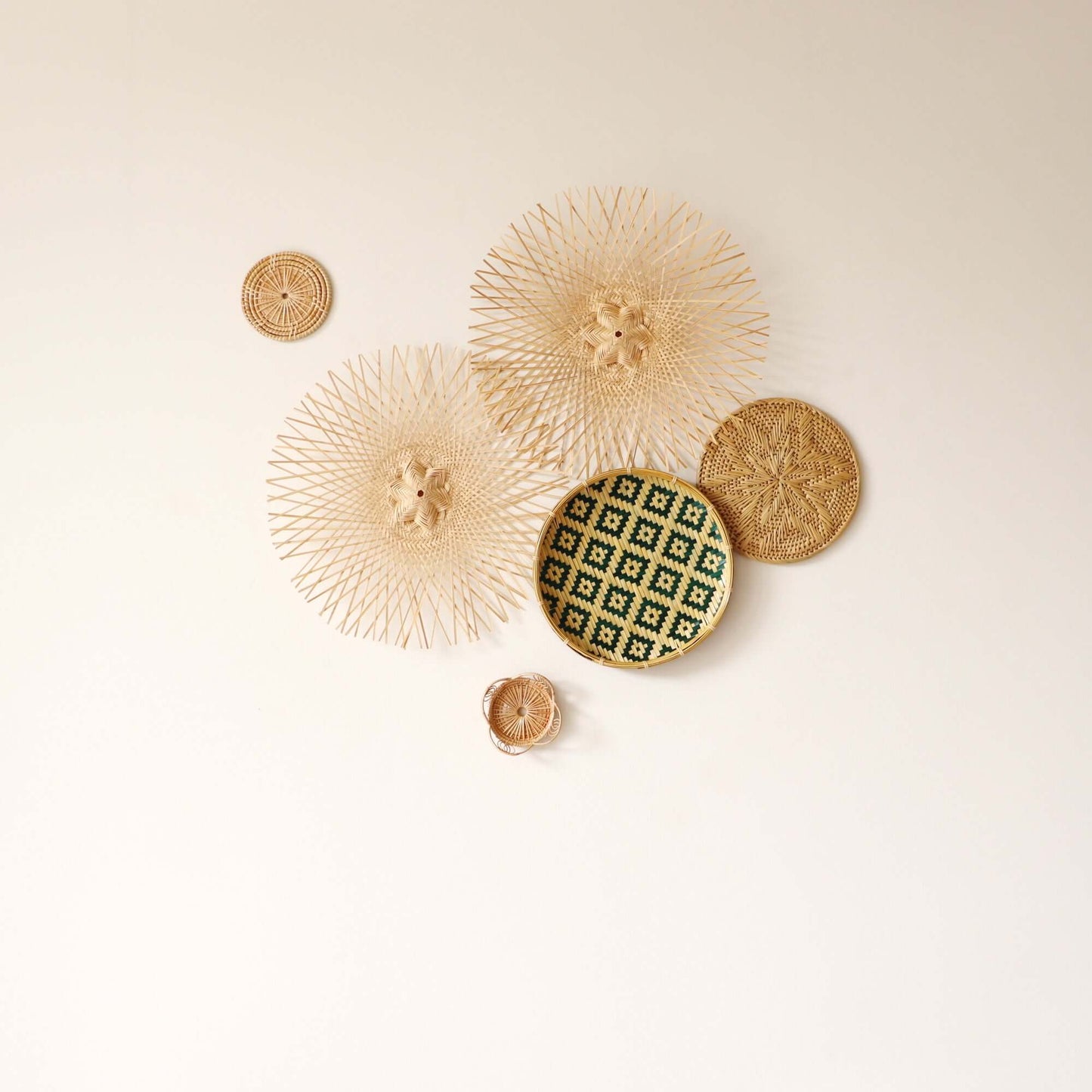 A Rin Mix-And-Match Wall Decor (Set Of 6) By Thaihome | Wall Decor | Modishstore - 3