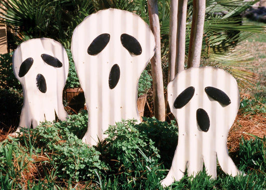 Kalalou Painted Metal Ghosts Yard Stakes - Set Of 3 | Modishstore | Outdoor Decor