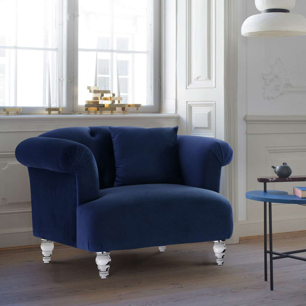 Elegance Contemporary Chair in Blue Velvet with Acrylic Legs By Armen Living | Lounge Chairs | Modishstore