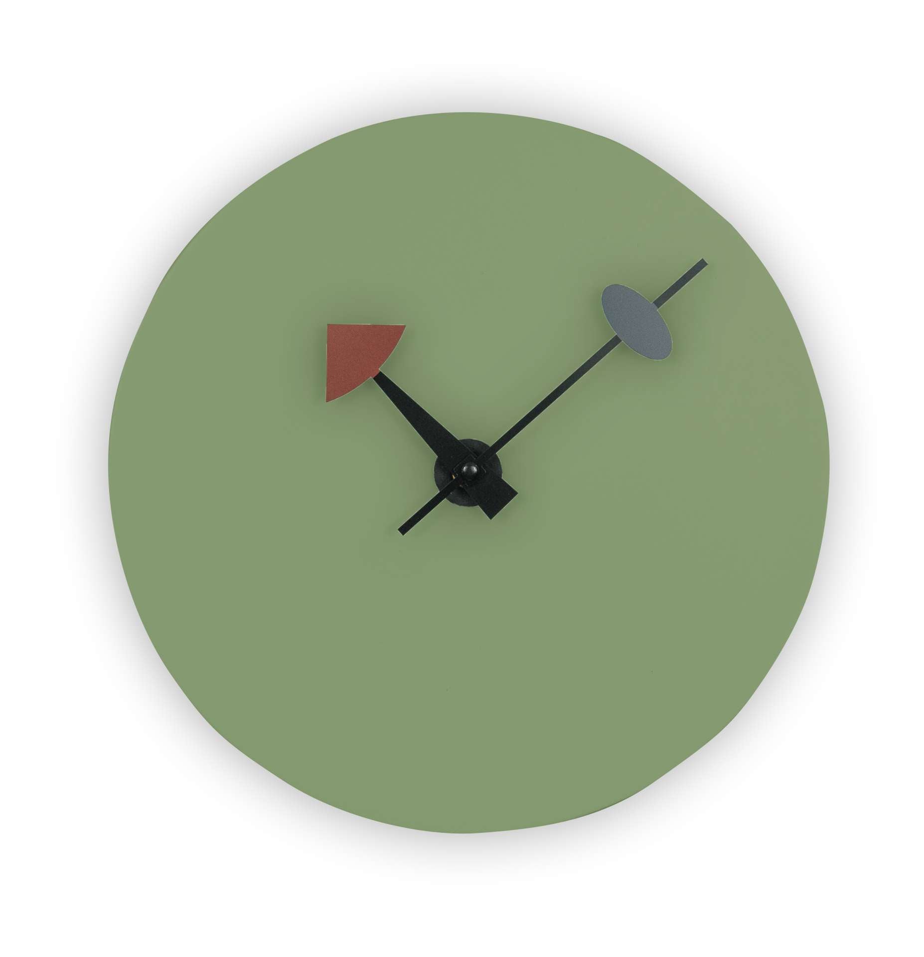 LeisureMod Manchester Modern Classy Design Round Silent Non-Ticking Wall Clock | Clocks | Modishstore - 5