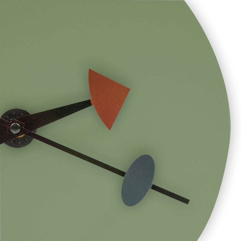 LeisureMod Manchester Modern Classy Design Round Silent Non-Ticking Wall Clock | Clocks | Modishstore - 6
