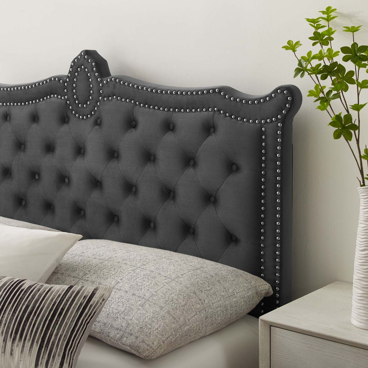 Clara Performance Velvet Queen Platform Bed By Modway - MOD-6594 | Beds | Modishstore - 9