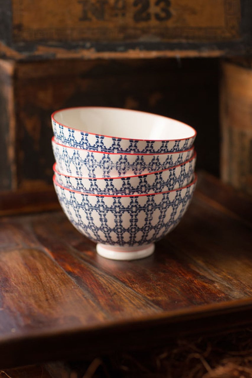 Diamond Pattern Ceramic Bowl Set of 4 by Vagabond Vintage | Modishstore | Decorative Bowls