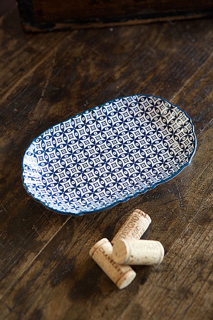 Blue and White Oval Plate Set of 4 By Vagabond Vintage | Modishstore | Trays
