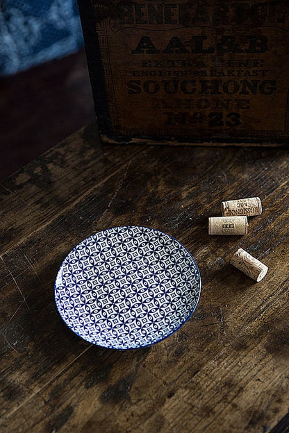 Blue and White Round Plate Set of 4 By Vagabond Vintage | Modishstore | Dinnerware