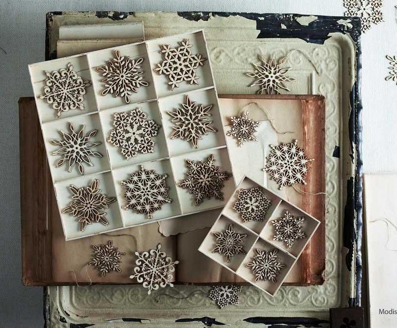 Roost Santa Lucia Ornament Set | ModishStore | Holiday-2