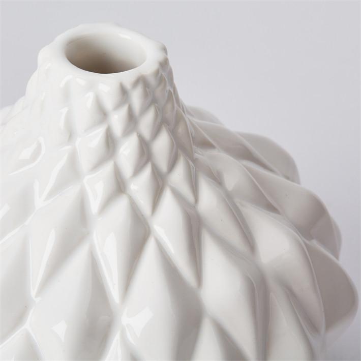 Two's Company Artisan Carvings Set of 7 Bud Vases | Vases | '51215 | Modishstore - 2