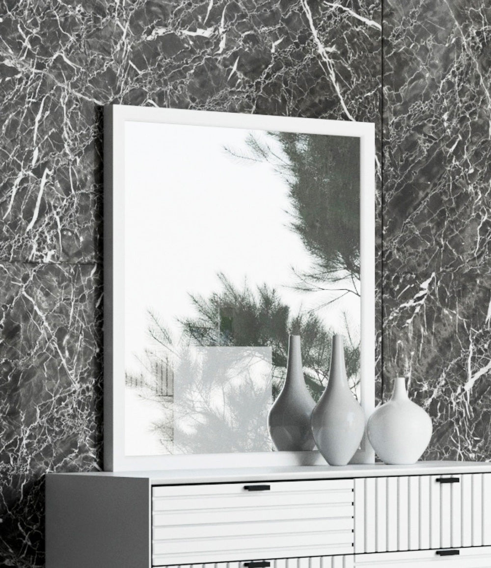 Vig Furniture Nova Domus Valencia Contemporary White Mirror | Modishstore | Mirrors-2