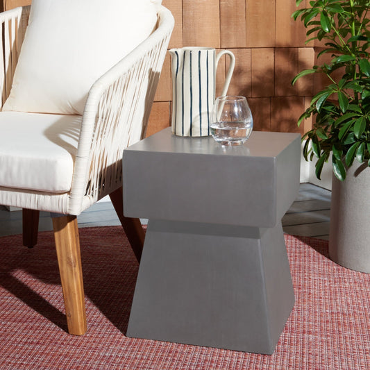 Safavieh Zen Indoor/Outdoor Mushroom Modern Concrete 18.1-Inch H Accent Table | Outdoor Tables |  Modishstore 