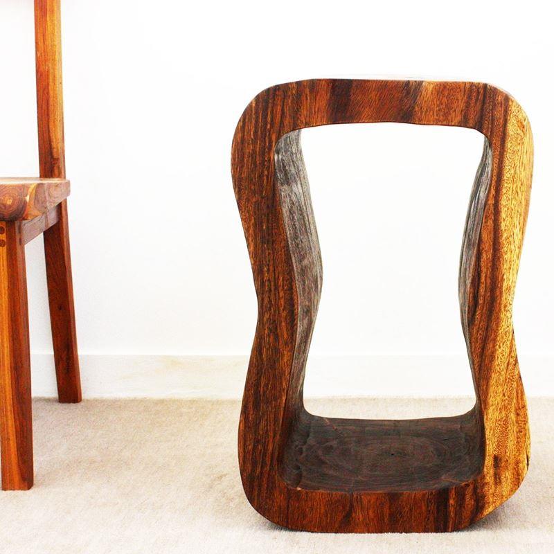 Haussmann Wave Bench 24" Walnut | Stools & Benches | Modishstore-4