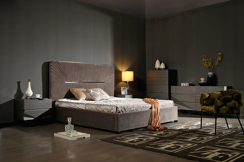 Modrest Duke Modern Grey Velvet & Black Gun Chrome Bed | Modishstore | Beds