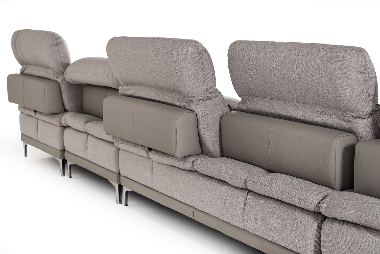 David Ferrari Horizon Modern Grey Fabric & Grey Leather Sectional Sofa-4