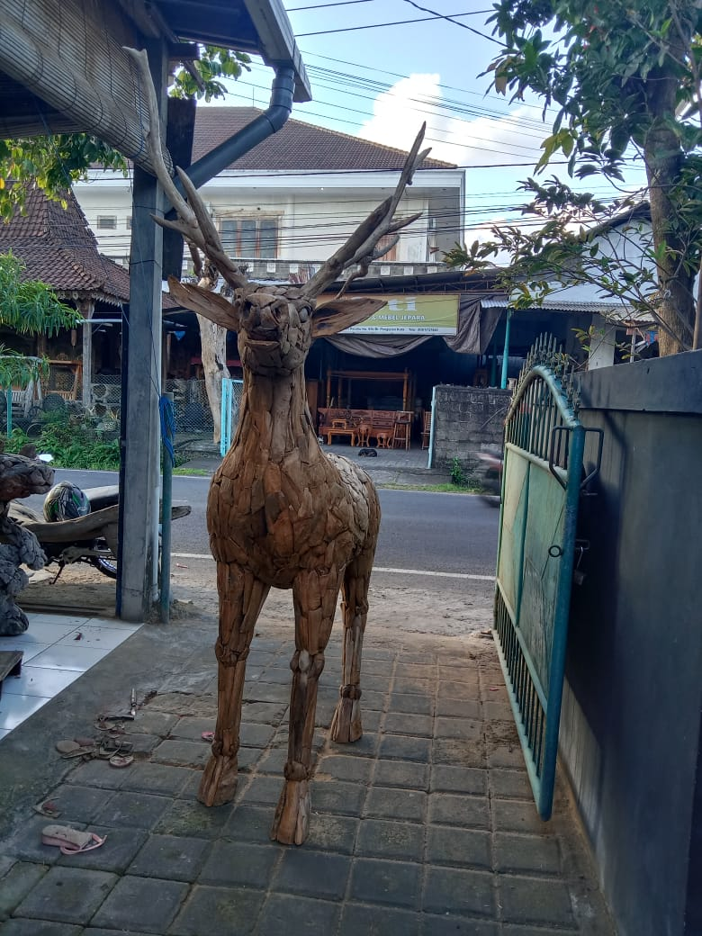 Driftwood Stag with Antlers Weatherproof Reclaimed Wood Garden Statue  from Artisan Living | Animals & Pets | Modishstore - 4