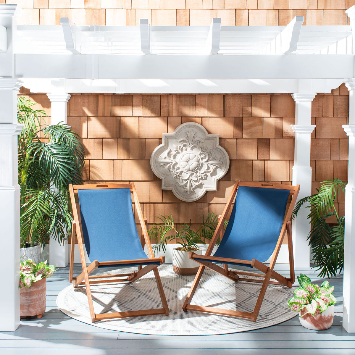 Safavieh Loren Sling Chair | Outdoor Chairs |  Modishstore  - 2