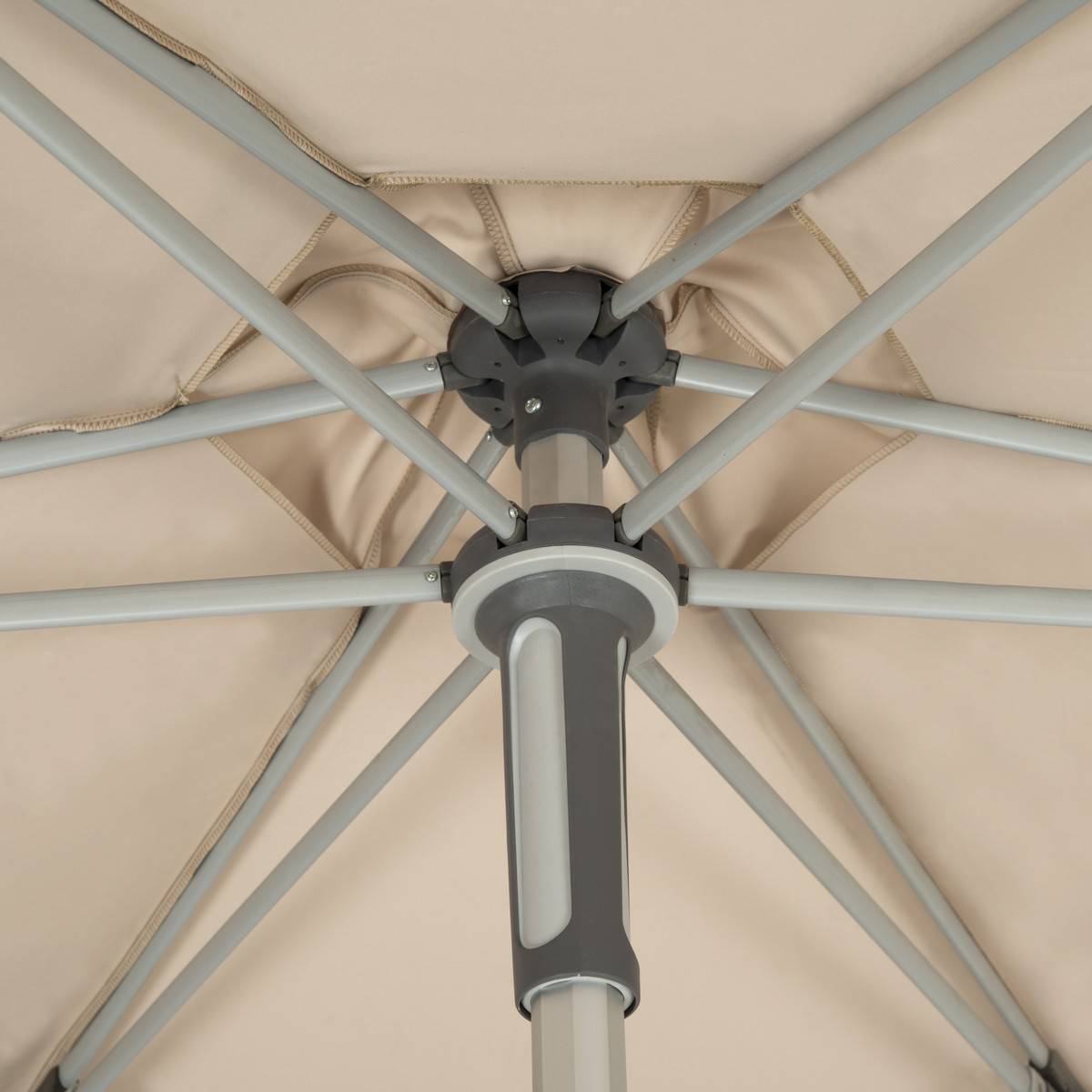 Safavieh Uv Resistant Hurst 9 Ft Easy Glide Market Umbrella | Umbrellas |  Modishstore  - 2