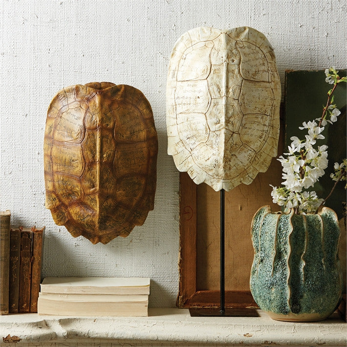 Tozai Home Large Tortoise Shell on Stand A/2 Styles - Set of 4