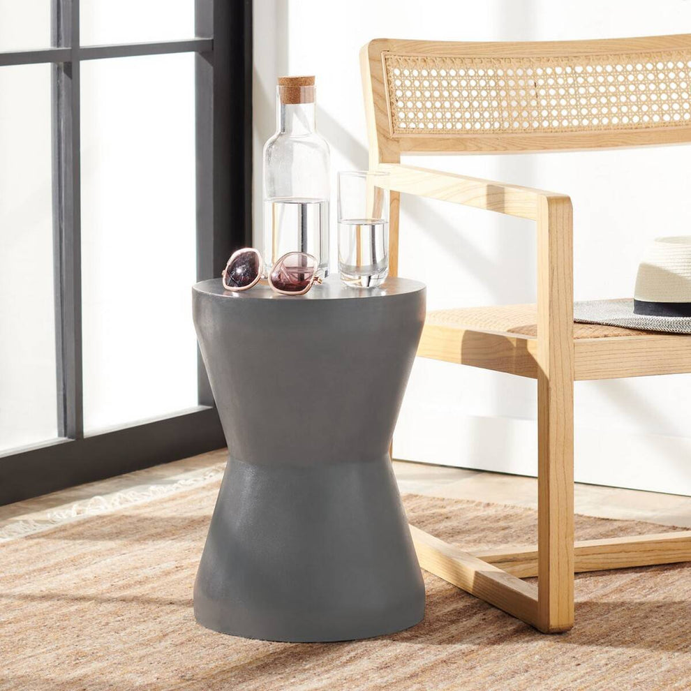 Safavieh Torre Indoor/Outdoor Modern Concrete 17.3-Inch H Accent Table | Outdoor Tables |  Modishstore 
