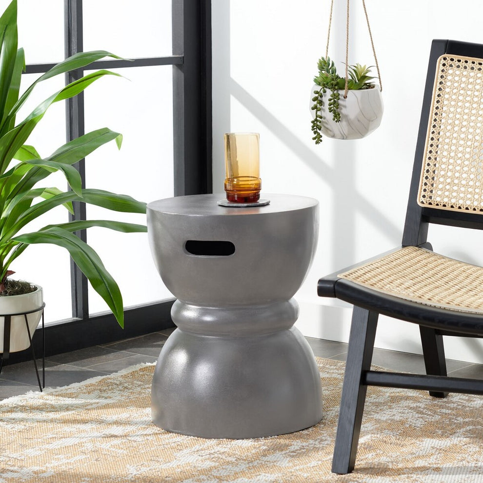 Safavieh Haruki Indoor/Outdoor Modern Concrete Round 17.7-Inch H Accent Table | Accent Tables |  Modishstore  - 2