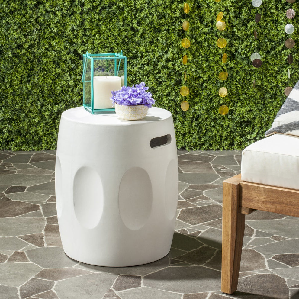 Safavieh Zuri Indoor/Outdoor Modern Concrete Round 17.7-Inch H Accent Table | Accent Tables |  Modishstore  - 5