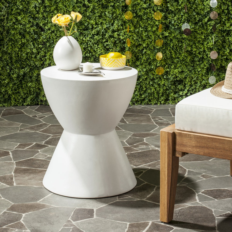 Safavieh Athena Indoor/Outdoor Modern Concrete Round 17.7-Inch H Accent Table | Accent Tables |  Modishstore  - 5
